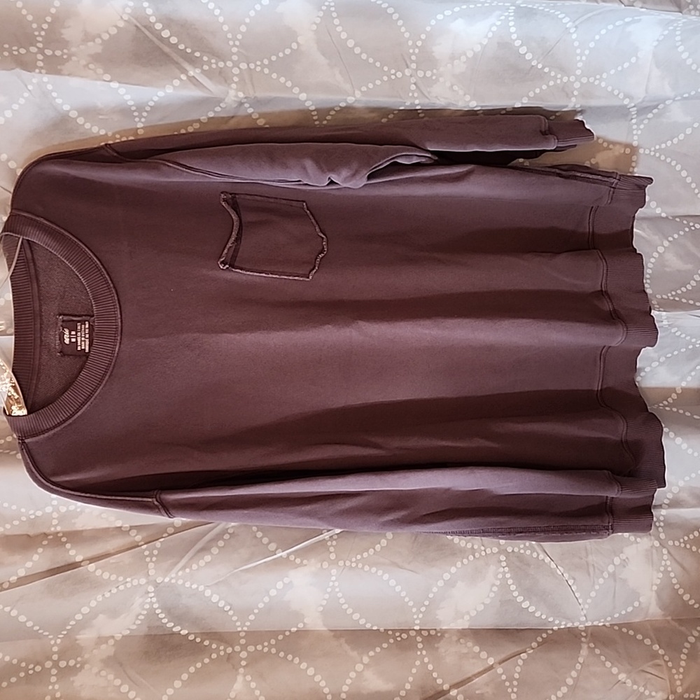 Aerie, charcoal gray, crewneck pocket sweatshirt, size medium, great condition